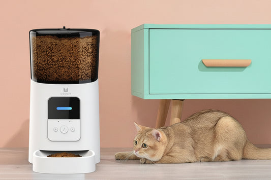 Smart Automatic Pet Feeder with WiFi